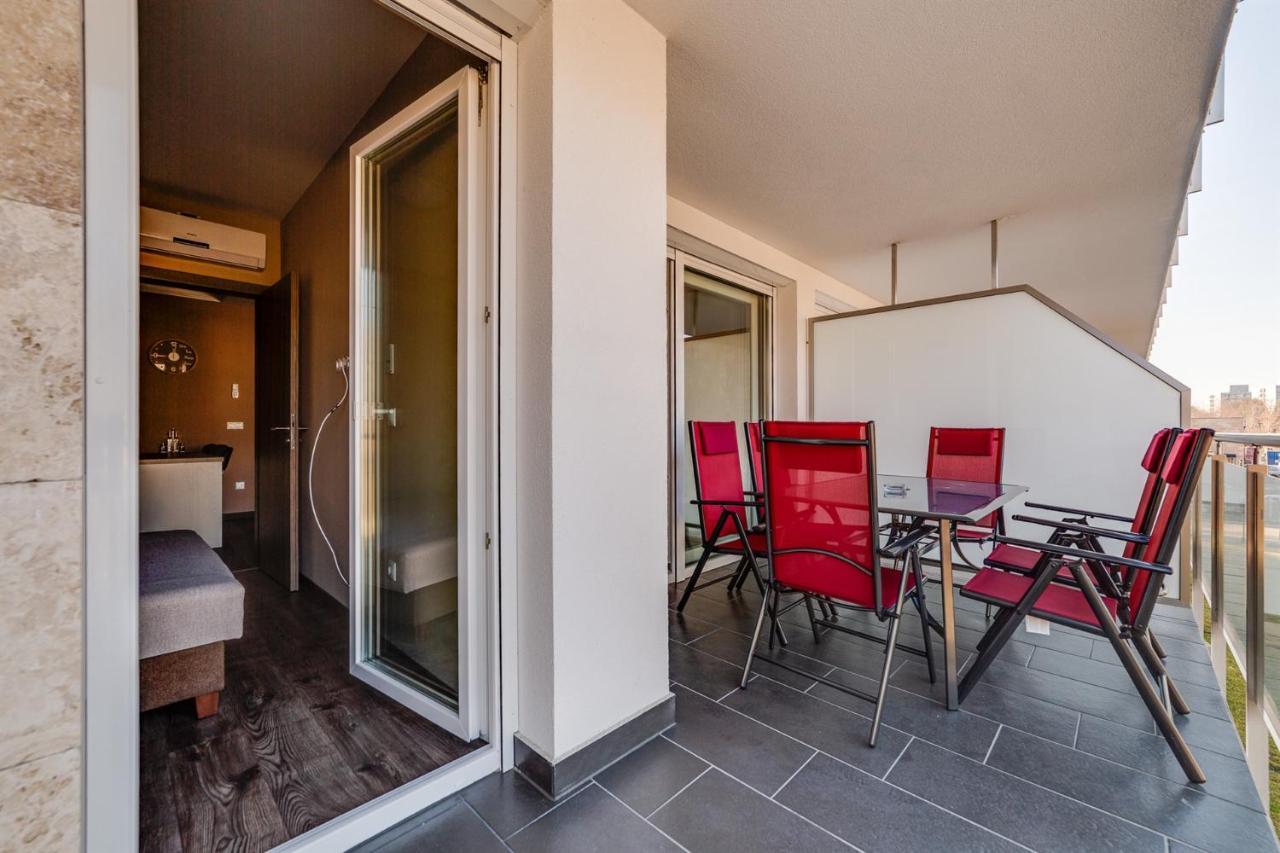 Forest Foeldvar Apartmanok By Bltn Balatonfoldvar Exterior photo
