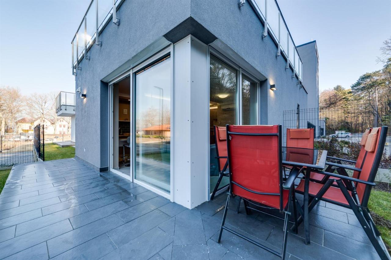 Forest Foeldvar Apartmanok By Bltn Balatonfoldvar Exterior photo