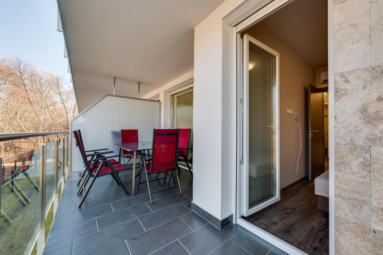 Forest Foeldvar Apartmanok By Bltn Balatonfoldvar Exterior photo